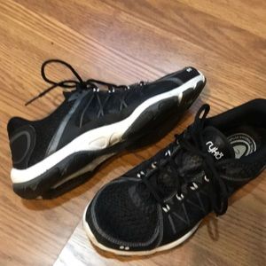 Rules Influence 2.5.   Size 8